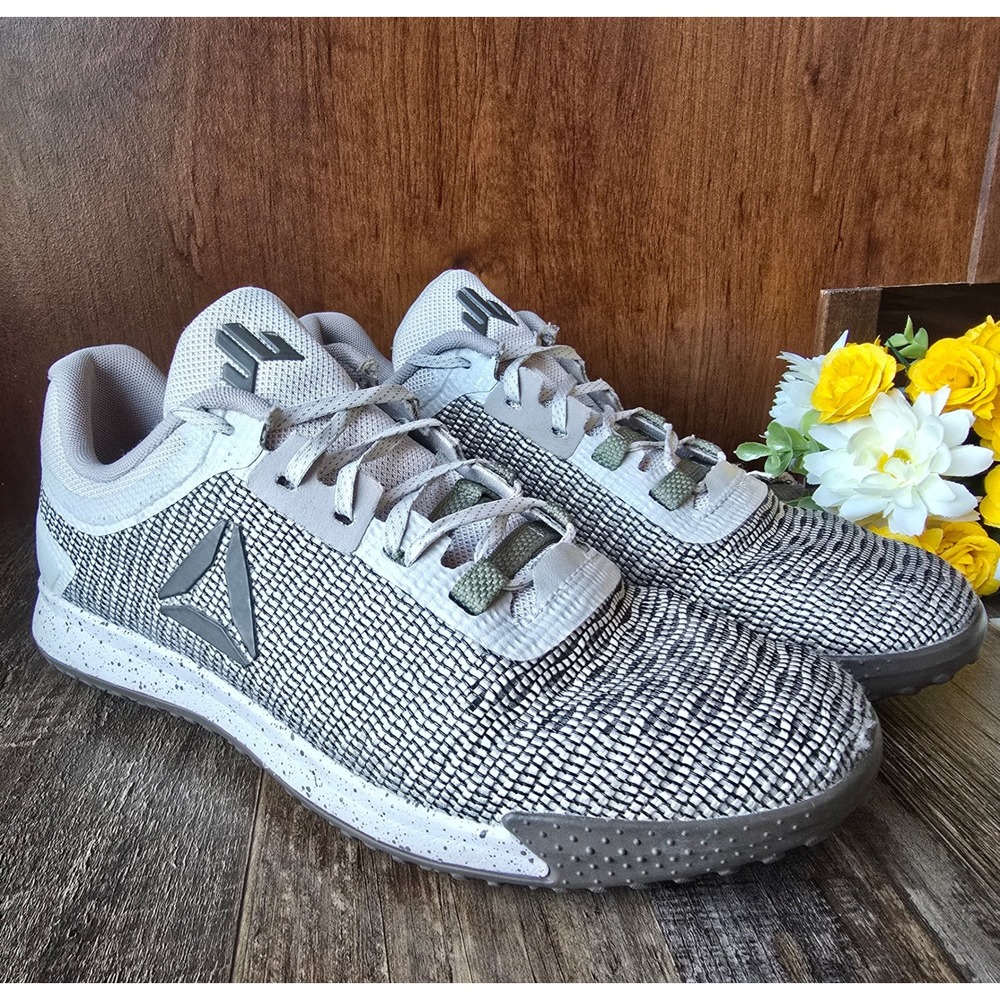 Reebok JJ Watt II Valor Military Dedication Size 6.5‎ Athletic Sneakers